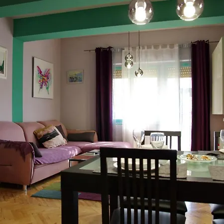 Apartment Beautiful 1-bed Kristijan