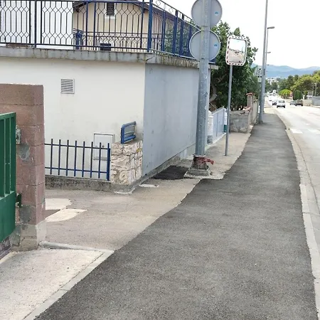 Beautiful 1-bed Kristijan Apartment Zadar