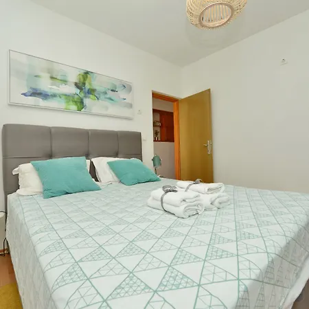 Beautiful 1-bed Kristijan