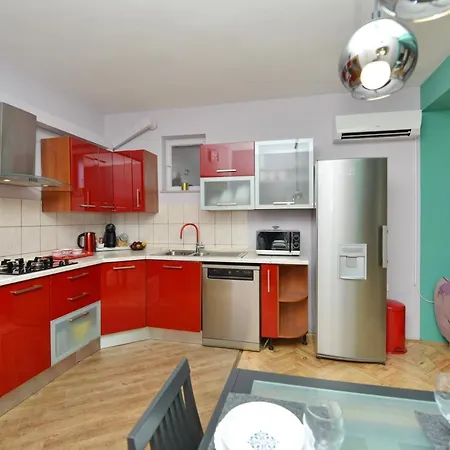 Beautiful 1-bed Kristijan Задар