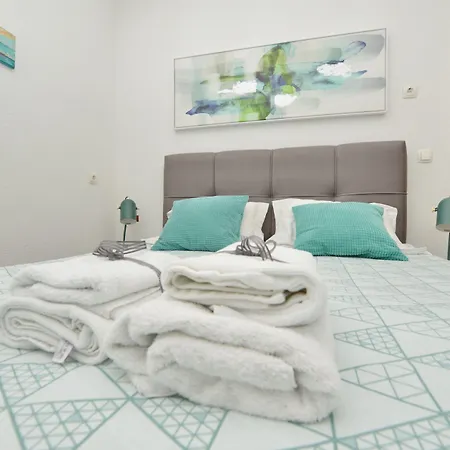 Beautiful 1-bed Kristijan